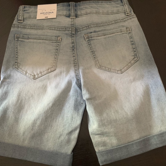 Girls Arizona Denim Shorts NWT - Picture 3 of 3